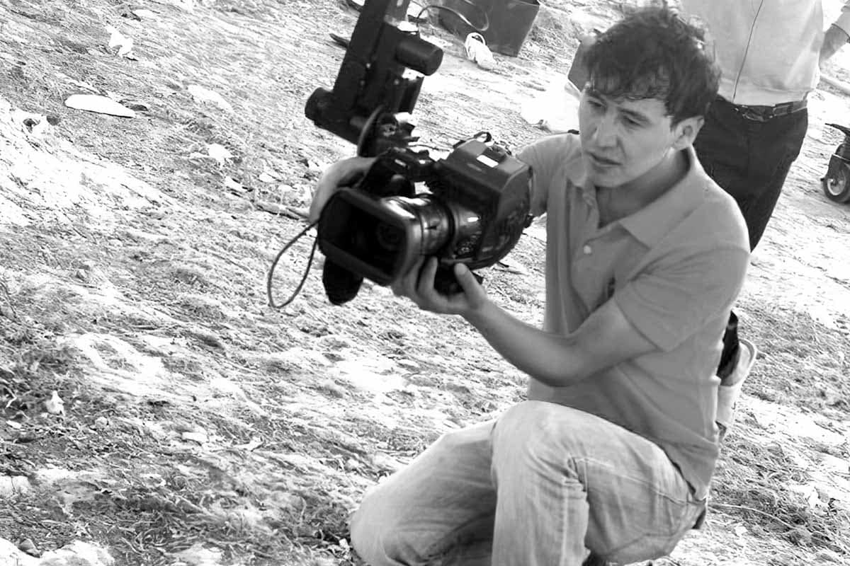 about-standard-scale-4_00x-gigapixel